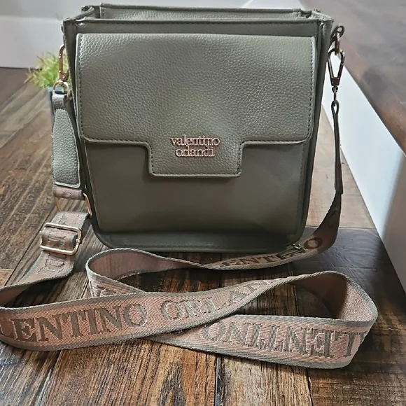 Valentino Orlandi Sage Green Italian Leather Crossbody Messenger Bag - Picture 2 of 12